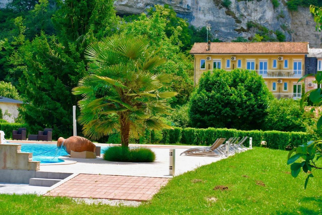 Domaine De Lacave Exterior foto